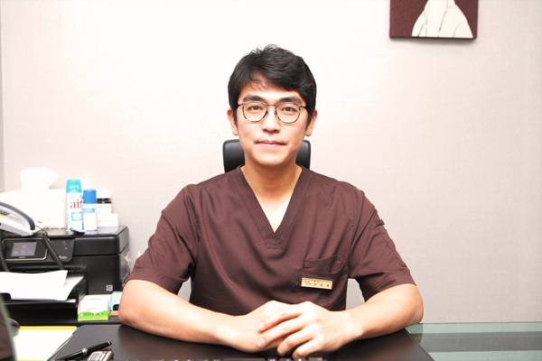 피부노화 막는 데에 도움되는 안티에이징시술, '슈링크리프팅'