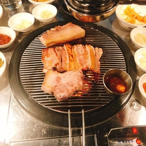 제주함덕맛집 '저팔계깡통연탄구이', 가성비 좋은 흑돼지 구이 전문점서 기분 좋은 식사할 수 있어