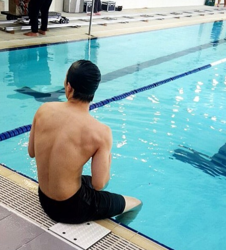[스타☆톡] '이리와 안아줘' 장기용, 완벽한 등 근육에 '여심저격 탕탕'