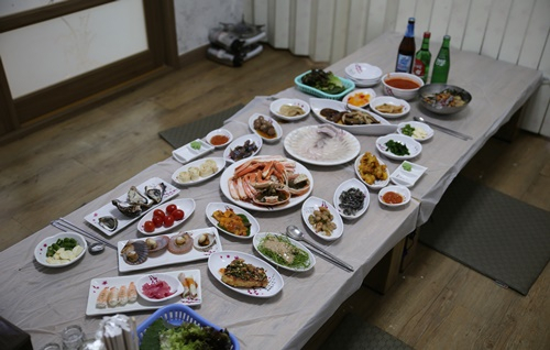 포항죽도시장맛집 '삼형제횟집', 신선한 포항 물회와 해산물 요리로 포항 식도락 여행 즐길 수 있어