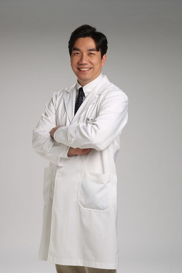 임플란트가격보다 중요한 것, "임플란트도 수술… 고난이도 수술 가능하고 높은 의료품질, 철저한 사후관리 가능한 병원 찾아야"