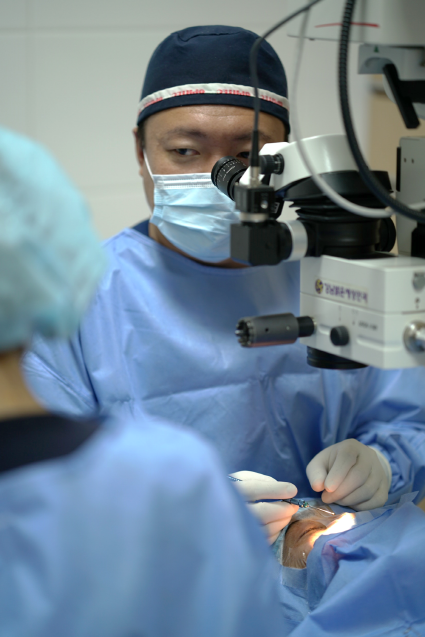 고도근시 렌즈삽입술, 병원 선택 필수 가이드