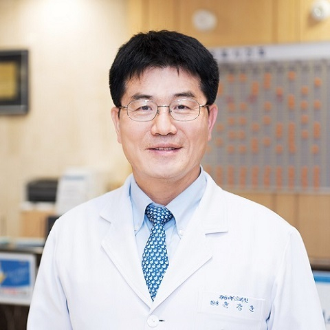 허리통증 척추관협착증치료, 단일공신경확장술로 효과 높일 수 있어