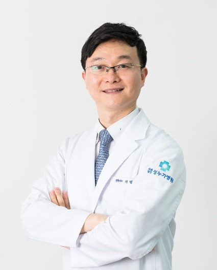 휴가 뒤 찾아온 불청객 허리디스크, 비수술치료로 해결 가능