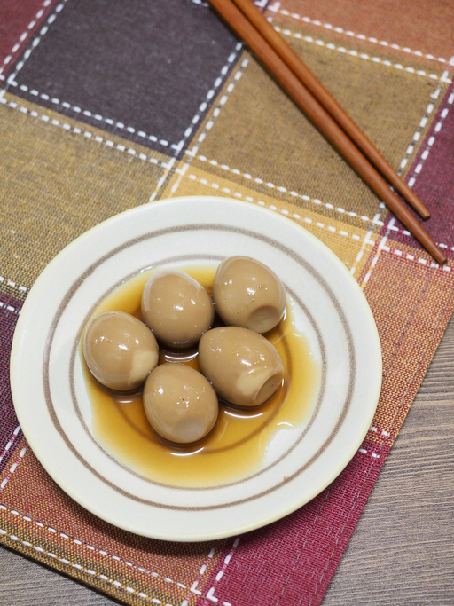 간단한 재료로 맛있는 백종원 계란 장조림을 만들어보자.