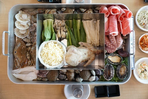 강화도 맛집 '강화댁'에서 강화도 여행 후 육해공 철판으로 몸보신 할 수 있어