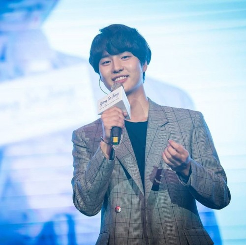 [스타☆톡] '서른이지만 열일곱입니다' 양세종, 여심 사로잡는 달달한 미소로 시선강탈