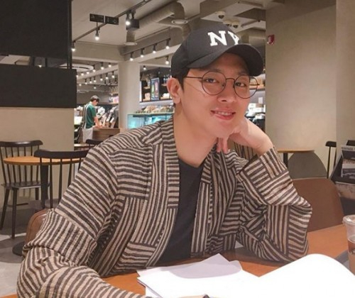 [스타☆톡] 'TV소설 파도야 파도야' 장재호, 대학생 같은 동안 비주얼