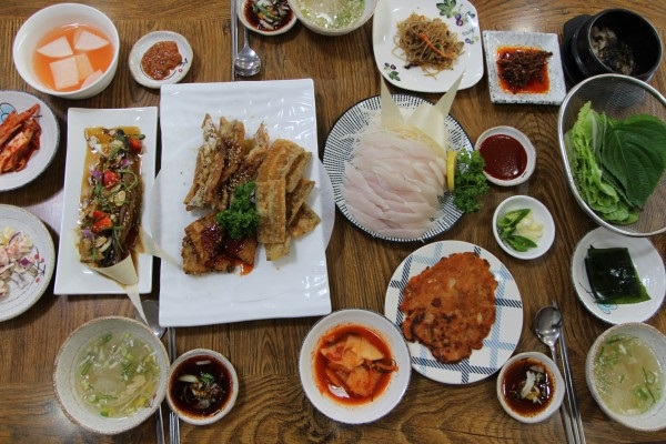 제주 서귀포에 출현한 갈치 맛집 '탐라갈치', 신선한 재료 사용하는 갈치요리전문점