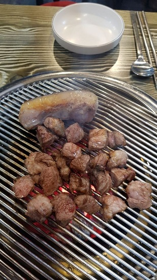 제주식으로 먹는 근고기 구이전문점 면목동 맛집, 제주 돈선생