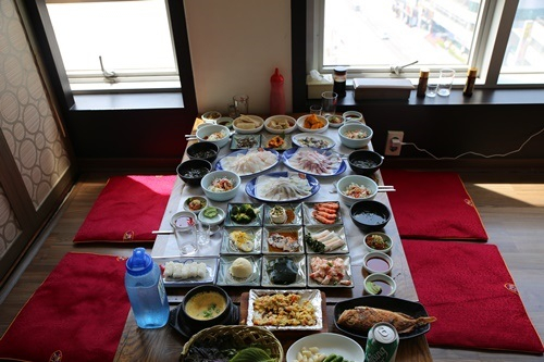 광안리 맛집 '오륙도', 쫄깃하고 신선한 회 먹으며 광안대교 감상할 수 있어