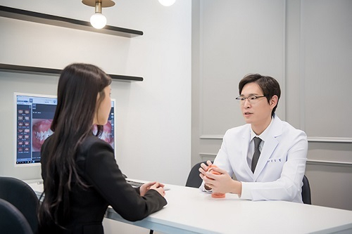 여름철 치주질환, 효율적인 치아관리로 개선 될 수 있어