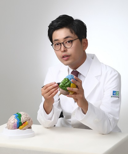 틱장애와 ADHD 및 사회성 부족, 정서 행동 문제의 연관성은?