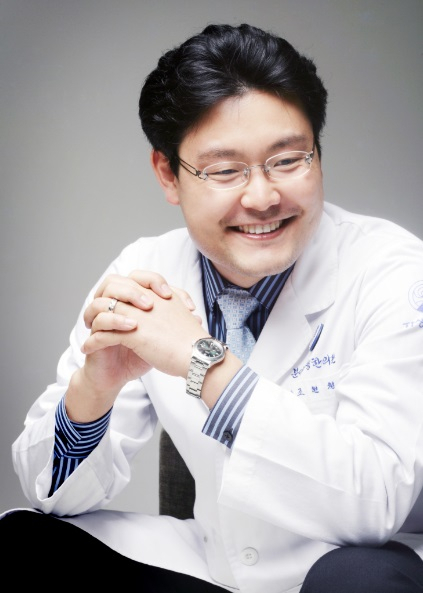 보이지 않는 교통사고 통증, 개인체질별 치료 가능한 한의원에서 초기에 해결할 수 있어
