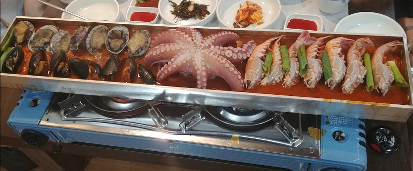 제주도 중문 맛집 '기원뚝배기' 문어통갈치조림 주문하면 생한치물회, 옥돔구이 무료