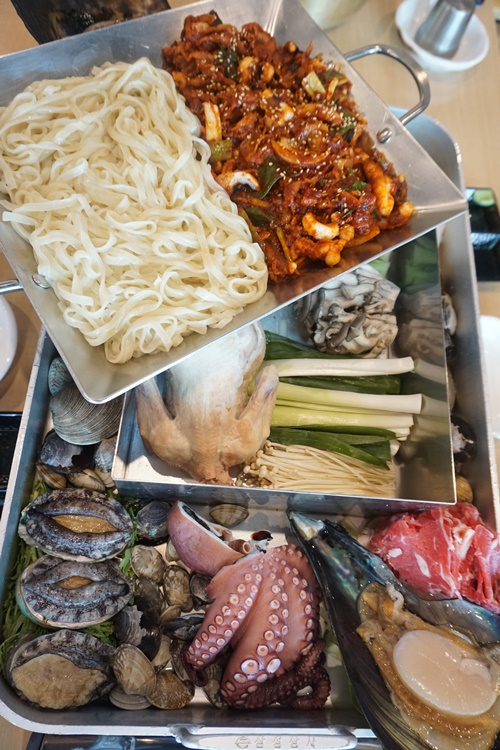 강화도 맛집 강화댁'에서 육해공 철판으로 더위에 지친 기력 보강할 수 있어