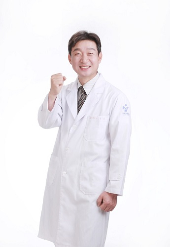 위암과 대장암은 내과에서 내시경검사를 통한 조기발견이 중요