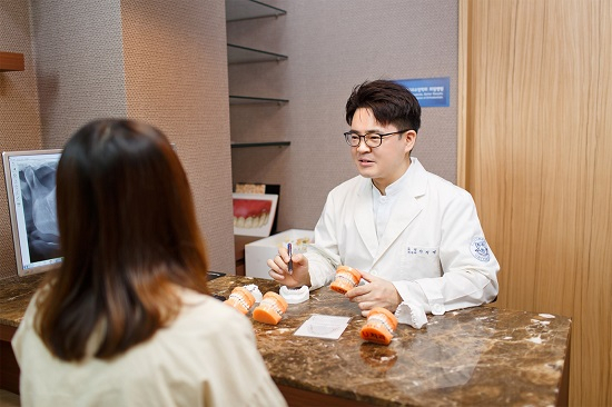 치아교정, 교정전문의와 라이프스타일에 맞는 치료계획 필요
