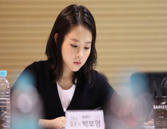 [영화순위] 한국영화 현재상영작TOP3(목격자,공작,신과함께2) 꺾은 '너의결혼식', 흥행돌풍 이유?
