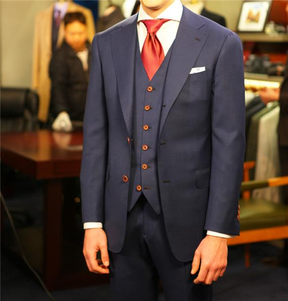 용도에 맞는 정장준비, 맞춤정장 브랜드 HK테일러 가을 이벤트 진행