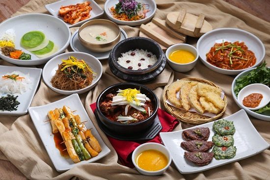 서면한식맛집 구월애, 깔끔한 한정식으로 손님들에게 인기