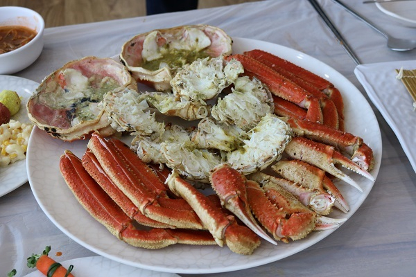 자연의 정취를 느끼고 난 후 방문하기 좋은 속초맛집 '대포대게', 저렴한 가격에 푸짐한 대게를 즐길 수 있어