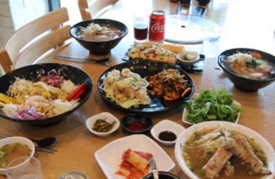 제주도 서귀포 맛집 '제주면가 서귀포점' 해물 샤브샤브와 고기국수의 진한 맛이 일품