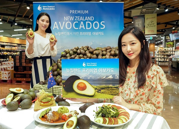 뉴질랜드 아보카도로 차린 건강한 식탁