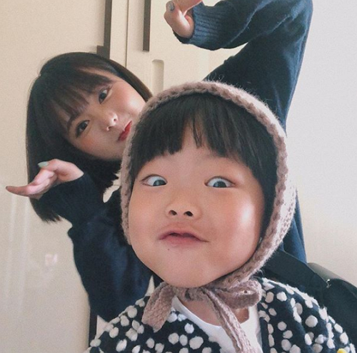 [스타☆톡] 17세 나이에 결혼 홍영기♥이세용, '똑 닮은 두 아들과 듬직한 남편' 사랑스러운 일상