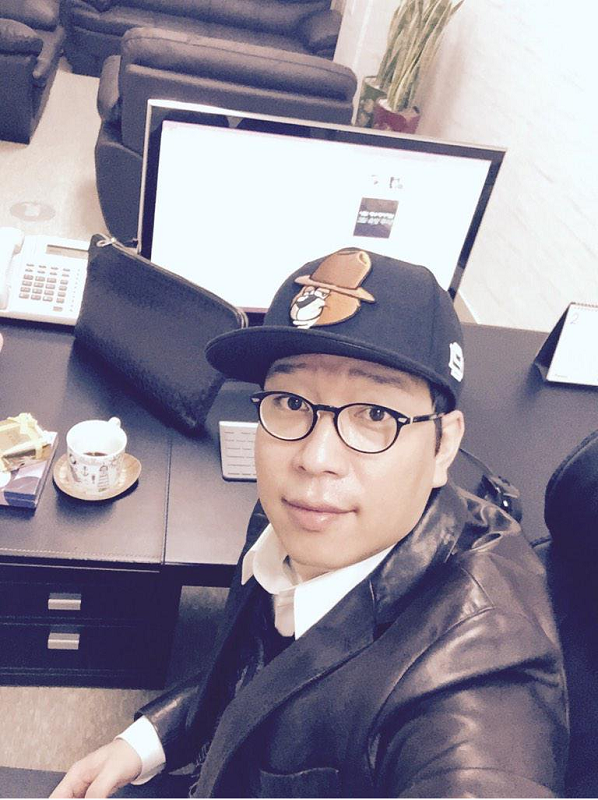 [스타☆톡] 강병규 오늘 프로야구 경기 해설로 복귀, 호화 응원단·도박 등 강병규 사건에 논란 여전