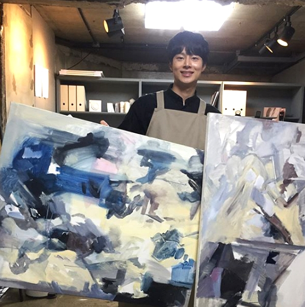 "각진 하얀색…" 나 혼자 산다 김충재, 작품 직접 보고 싶다면? 11월 첫 전시회 어디서