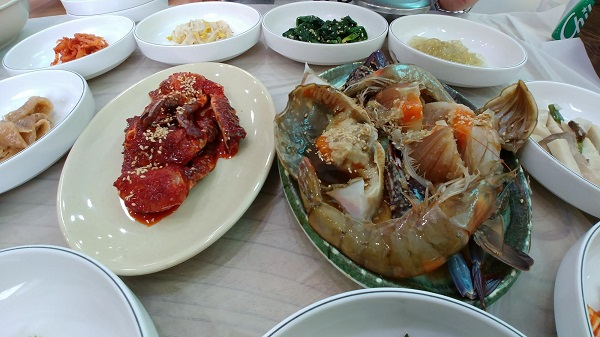 안면도 가볼만한곳 '시골밥상', 가을 안면도 여행과 어울리는 진정한 게국지 맛의 원조