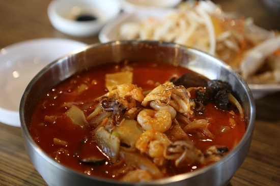 양주 맛집 '고구려짬뽕', 신선한 제철해물과 중독성 강한 불맛으로 인기몰이