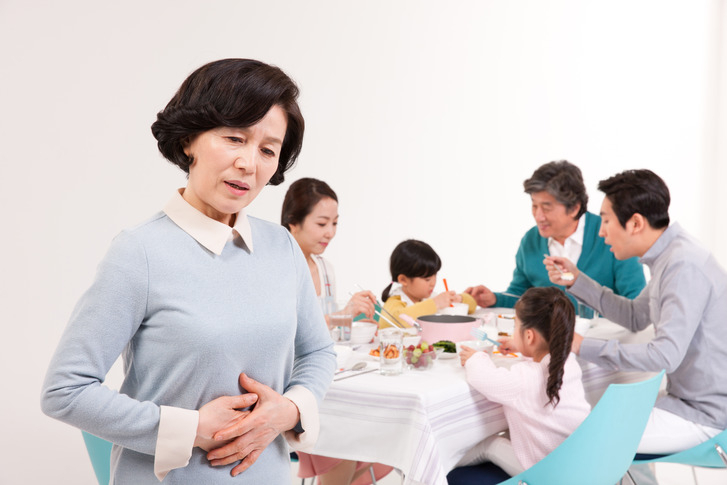 소화불량 지속 증상인 '만성소화불량' 원인이 되는 질환은?