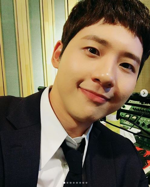 B1A4 신우, 1월 22일 조용히 군 복무 들어가…오는 5일 팬들과 마지막 팬미팅 "소감 어떨지"