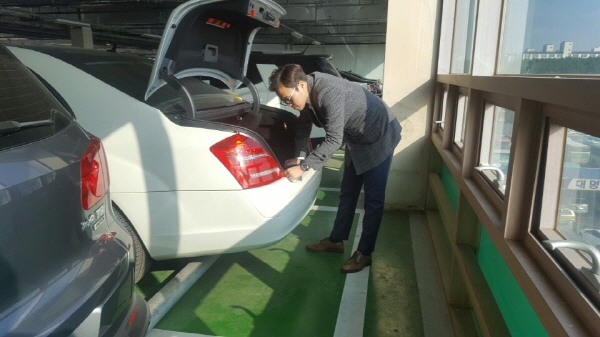 다양한 중고자동차할부 프로그램을 통해 효과적으로 중고차할부구매를 돕고 있는 '중고차브라더스'