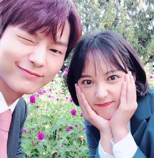 최고의 치킨 박선호, 김보라와 무슨 사이? 김유정에게 커피차 선물까지 '여배우 인맥 화려'