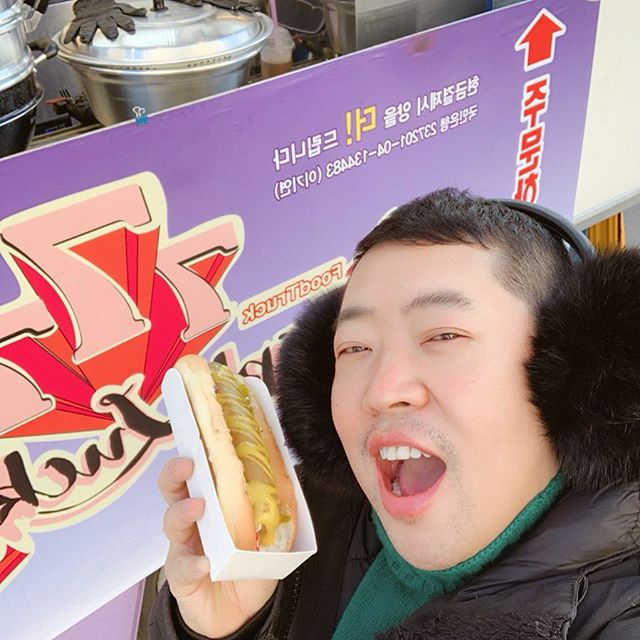 옷 잘 입으려면 몸매 관리부터? 신우식, 본인이 인정하는 '실검요정' 직업이 이렇다보니…