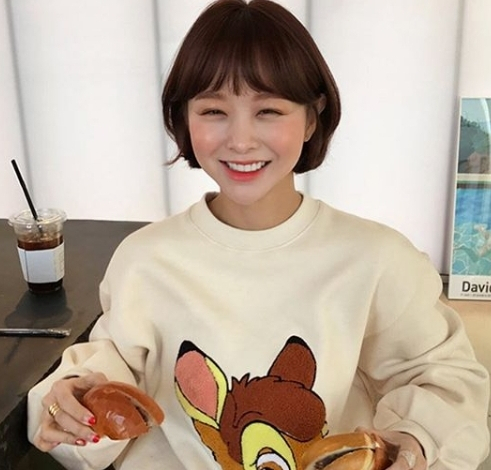 임블리 임지현 대표, 올해 나이 34세 아기엄마 실화? 팬미팅 전액 기부 마음도 '훈훈'
