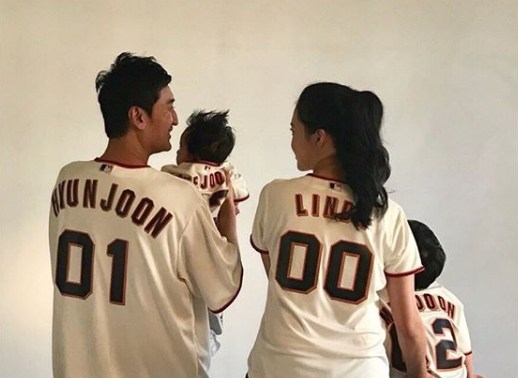 '냉장고를 부탁해' 신현준, 나이 50살에 둘째 가져...12살 연하 부인과 럽스타그램 '달달'