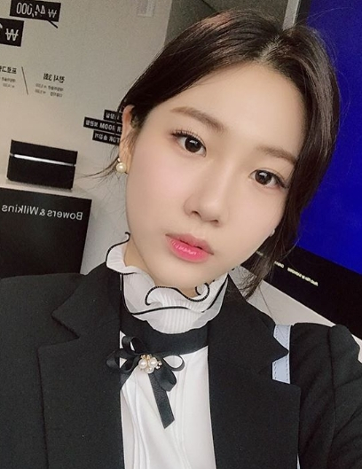 썸바디 이수정 인스타 팬들 방문↑, 직업 및 나이 뭐길래? 청순+섹시 공존 매력 '눈길'