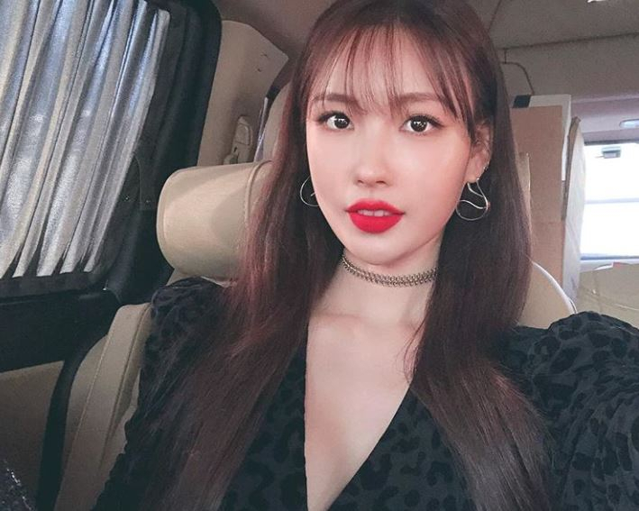 조회수 350만 명 돌파했던 충격의 영상은? 이사배 수입 '억'소리 난다 '눈길'