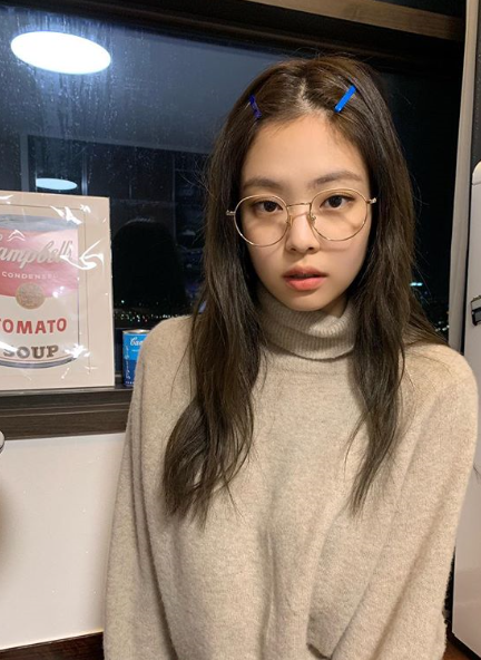 올해 핫 스캔들 톱스타 케이, 제니 열애설에 국민청원까지 등장 "디스패치 없애달라"