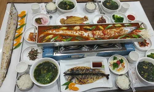 제주도 서귀포 중문 맛집 '기원뚝배기' 제주산 통갈치조림정식에 옥돔구이, 성게국 서비스