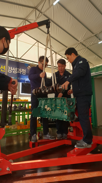 경기해양인력양성센터, 해상엔진테크니션 과정 성료..."전문화된 교육과정 진행"