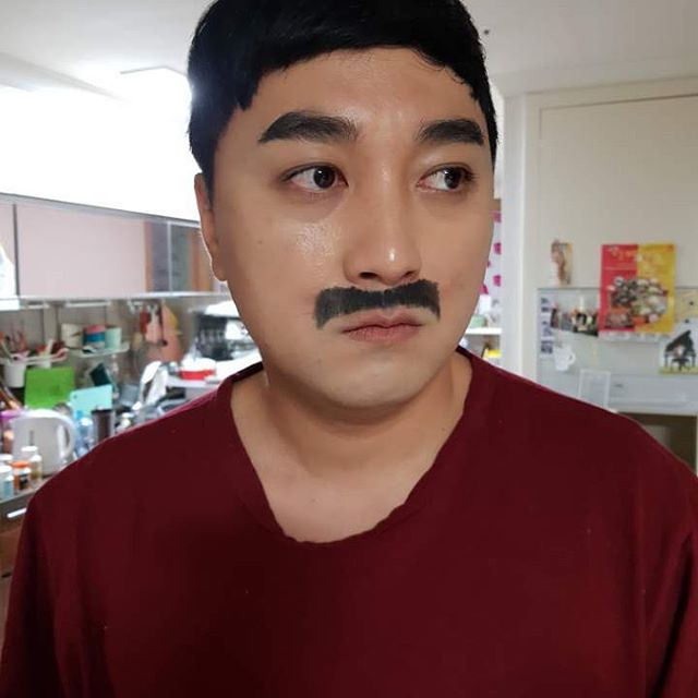 '상암타임즈' 황제성, 알고보니 성균관대 출신 '뇌섹남'.. 삿대질부터 무인텔까지 막장토크로 '썰전' 위협