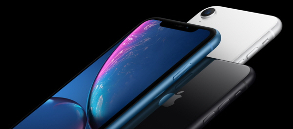 '아이폰XS·MAX·XR 정품 에어팟 증정!' 갤럭시노트9 40만원대, 갤럭시s9+ 10만원대 특가 실시