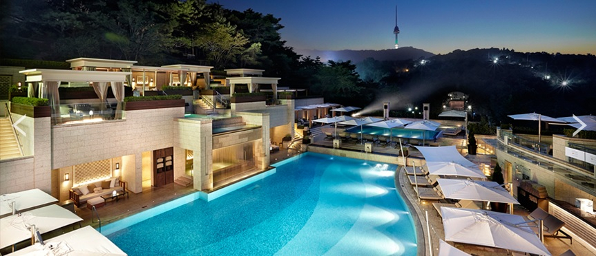 [서울 호캉스] 설연휴 국내여행? 국내 유명 5성급 호텔인 '롯데월드타워 시그니엘', '신라호텔' 패키지 추천