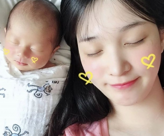 '살림남2' 최민환♥율희 인스타, 민낯도 사랑스러워 눈길…나이차이 몸매 연관검색어 등장?