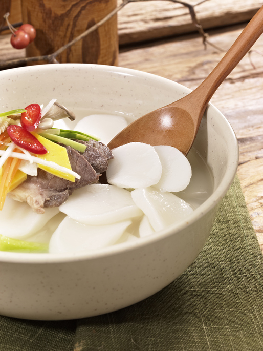 육수 없이도 떡국 가능? '꿀맛 보장' 백종원 소고기 떡국 끓이는 법 레시피 대공개! 떡국 먹는 이유는?